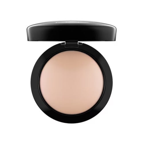 MAC Mineralize Skinfinish Natural