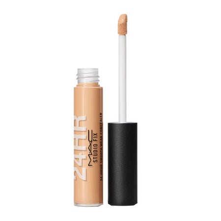 MAC Studio Fix 24-Hour Smooth Wear Concealer