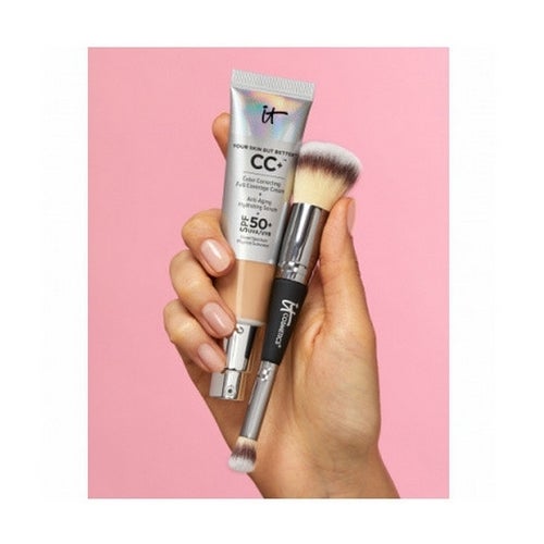 iT Cosmetics Heavenly Luxe™ Complexion Perfection Brush #7
