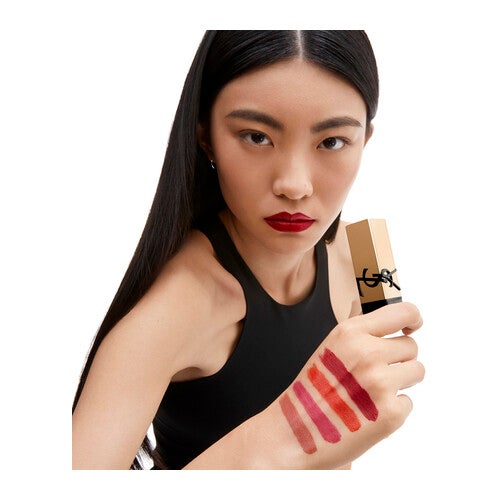 Yves Saint Laurent Rouge Pur Couture In-Care Satin Barra de labios Recargable